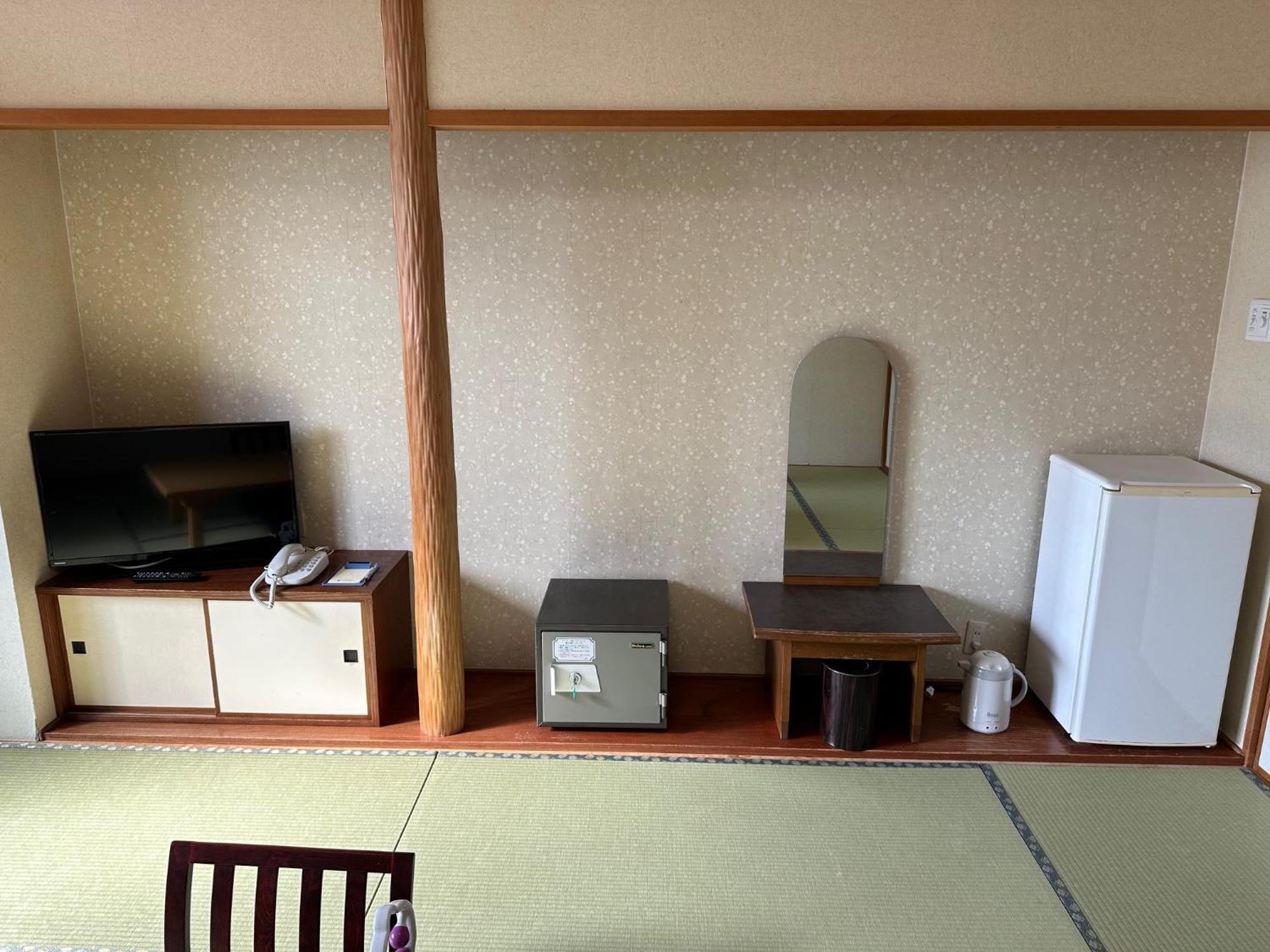 Horoshin Onsen Hotarukan Numata  エクステリア 写真